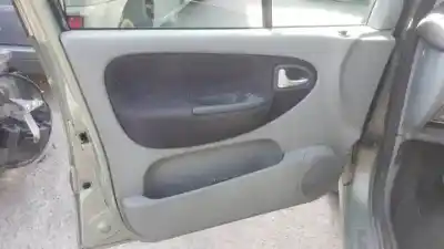 Scrapping Vehicle renault scenic (ja..) f9q732 of the year 2001 powered 
