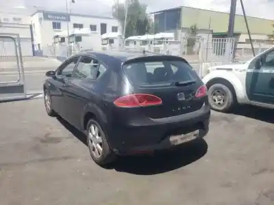 Scrapping Vehicle seat leon (1p1) bxe of the year 2005 powered 
