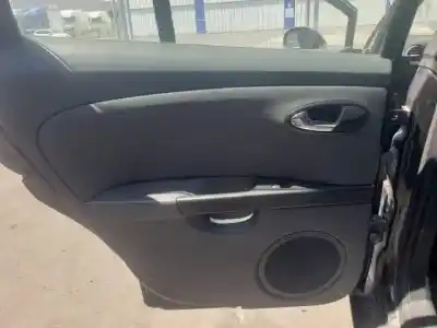 Scrapping Vehicle seat leon (1p1) bxe of the year 2005 powered 