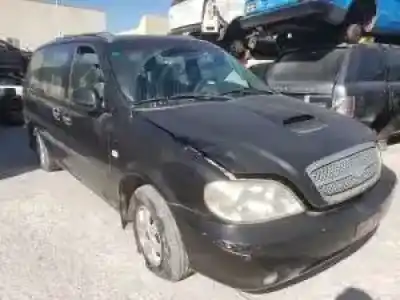 Veicolo di demolizione kia carnival ii j3 dell'anno 2001 alimentato 