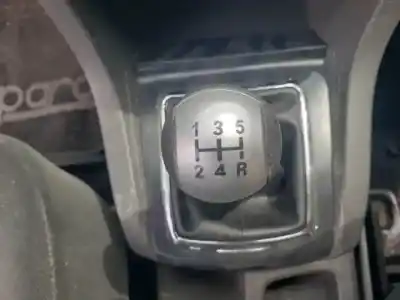 Veículo de Sucata ford focus berlina (cap) d/hhda do ano 2006 alimentado 