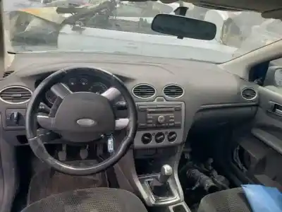 Veículo de Sucata ford focus berlina (cap) d/hhda do ano 2006 alimentado 