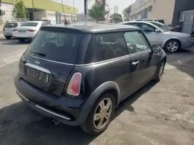 Scrapping Vehicle mini mini (r50,r53) g-w10b16a of the year 2001 powered 