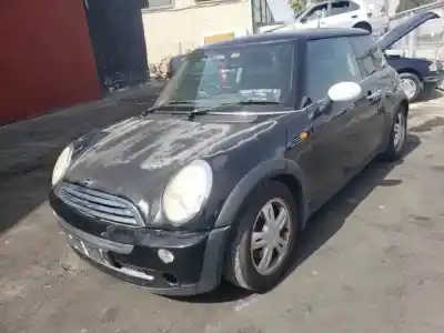 Scrapping Vehicle mini mini (r50,r53) g-w10b16a of the year 2001 powered 