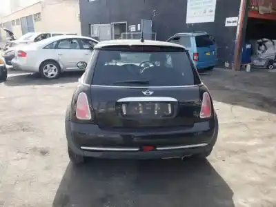 Scrapping Vehicle mini mini (r50,r53) g-w10b16a of the year 2001 powered 
