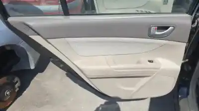 Veicolo di demolizione hyundai sonata (nf) d4ea-v dell'anno 2006 alimentato 