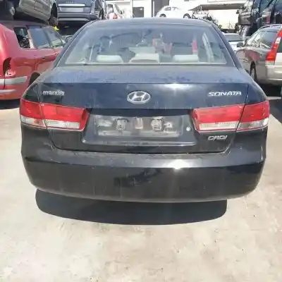Veicolo di demolizione hyundai sonata (nf) d4ea-v dell'anno 2006 alimentato 