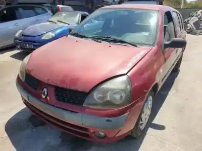 Scrapping Vehicle renault clio ii fase ii (b/cb0) d7f726 of the year 2001 powered 