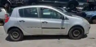 Veículo de Sucata renault clio iii d4f740 do ano 2005 alimentado 