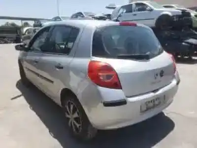 Veículo de Sucata renault clio iii d4f740 do ano 2005 alimentado 