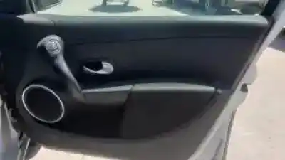 Veículo de Sucata renault clio iii d4f740 do ano 2005 alimentado 