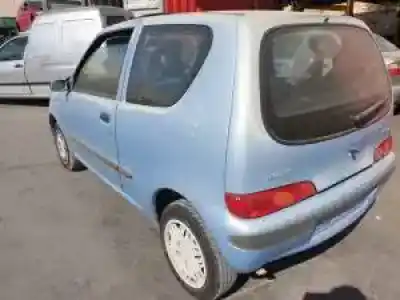 Veículo de Sucata fiat seicento (187) g-187a1000 do ano 2001 alimentado 