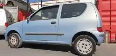 Veículo de Sucata fiat seicento (187) g-187a1000 do ano 2001 alimentado 