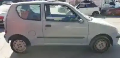 Veículo de Sucata fiat seicento (187) g-187a1000 do ano 2001 alimentado 