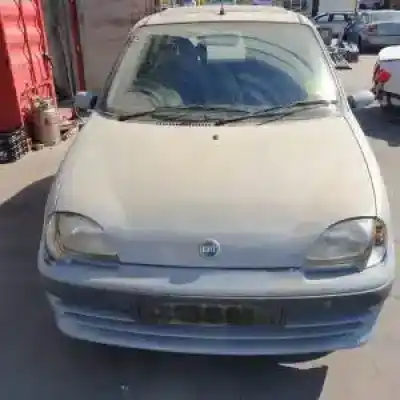 Veículo de Sucata fiat seicento (187) g-187a1000 do ano 2001 alimentado 