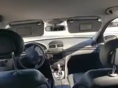 Scrapping Vehicle mercedes-benz clase e (w211) familiar om648961 of the year 2003 powered 