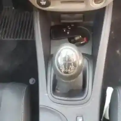 Veículo de Sucata renault megane iii berlina 5 p k4m848 do ano 2010 alimentado 