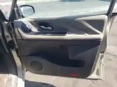 Scrapping Vehicle renault espace iv (jk0) g9ta7 of the year 2005 powered 