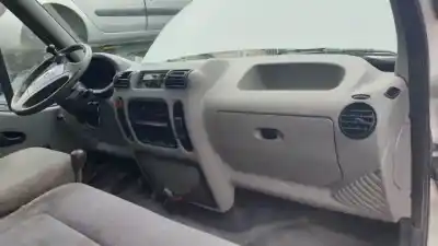 Veículo de Sucata renault master furgón g9t722 do ano 2000 alimentado 