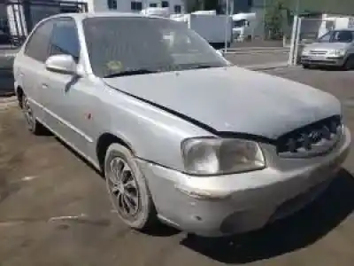 Veicolo di demolizione hyundai accent (lc) g4ec-g dell'anno 2000 alimentato 
