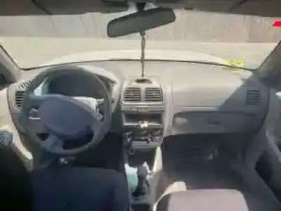 Veicolo di demolizione hyundai accent (lc) g4ec-g dell'anno 2000 alimentato 