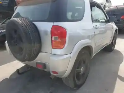 Scrapping Vehicle toyota rav 4 ii (_a2_) 2.0 d 4wd (cla20_, cla21_) of the year 2003 powered 