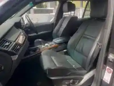 Veículo de Sucata bmw x5 (e70) n57d30a do ano 2010 alimentado 