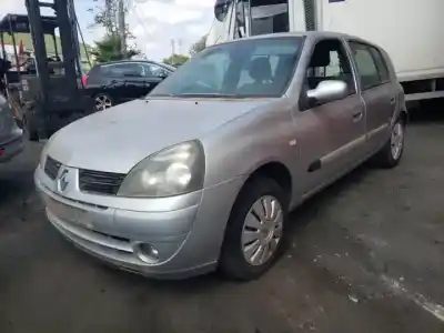Здавання транспортного засобу renault clio ii fase ii (b/cb0) d4fg722 року 2001 потужний 