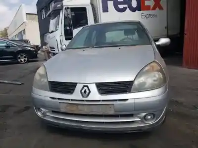 Здавання транспортного засобу renault clio ii fase ii (b/cb0) d4fg722 року 2001 потужний 