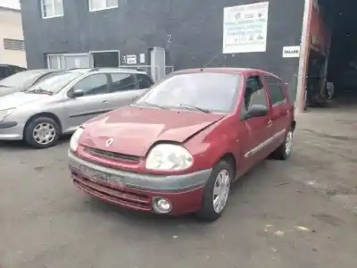 Здавання транспортного засобу renault clio ii fase i (b/cbo) d7f720.d7fg7.d7f726 року 1998 потужний 
