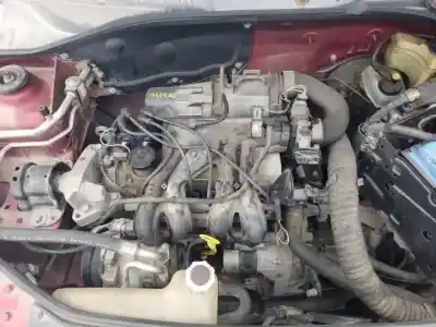 Здавання транспортного засобу renault clio ii fase i (b/cbo) d7f720.d7fg7.d7f726 року 1998 потужний 