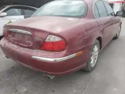 Здавання транспортного засобу jaguar s-type g/fb року 2002 потужний 