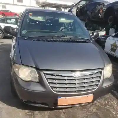 Здавання транспортного засобу chrysler voyager (rg) vm28c року 2004 потужний 