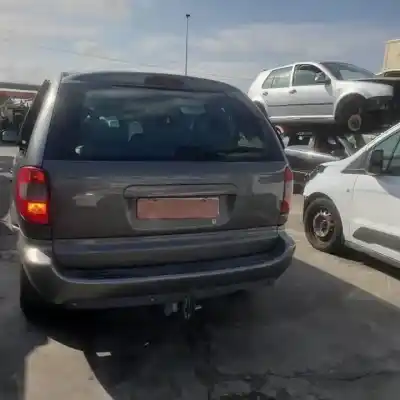 Здавання транспортного засобу chrysler voyager (rg) vm28c року 2004 потужний 