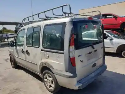 Здавання транспортного засобу fiat i doblò (119) 182b9000 року 2004 потужний 