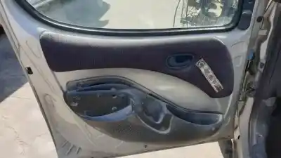 Здавання транспортного засобу fiat i doblò (119) 182b9000 року 2004 потужний 