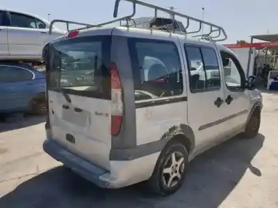 Здавання транспортного засобу fiat i doblò (119) 182b9000 року 2004 потужний 