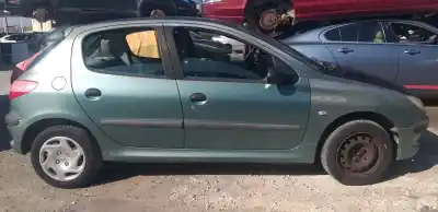 Veículo de Sucata peugeot                                            206 berlina                                                                                                                                                                                                                                                xt                                                                                                                                                                                                                                                         do ano 2001 alimentado kfx