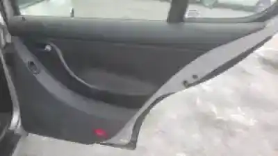 Veicolo di demolizione seat leon (1m1) d-asv dell'anno 2002 alimentato 