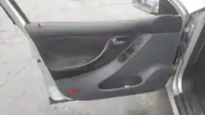 Veicolo di demolizione seat leon (1m1) d-asv dell'anno 2002 alimentato 