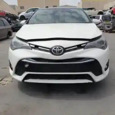 Scrapping Vehicle toyota avensis (t27) 2zr of the year 2015 powered 