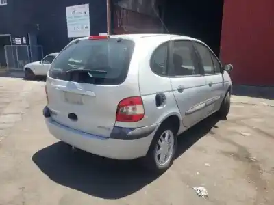 Scrapping Vehicle renault scenic (ja..) 2.0 16v cat (f4r) of the year 2001 powered 