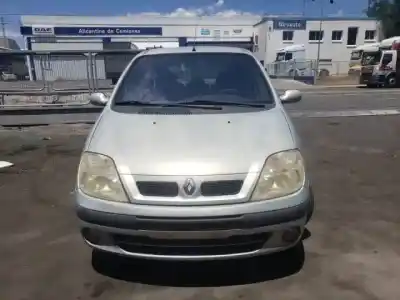 Scrapping Vehicle renault scenic (ja..) 2.0 16v cat (f4r) of the year 2001 powered 