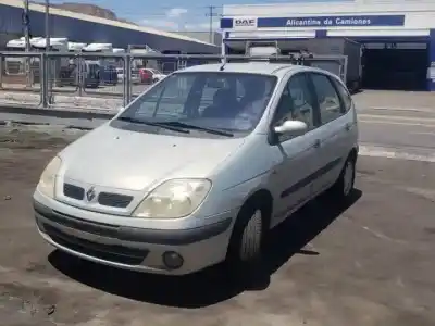 Scrapping Vehicle renault scenic (ja..) 2.0 16v cat (f4r) of the year 2001 powered 