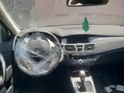 Scrapping Vehicle renault laguna iii m9r814 of the year 2007 powered 