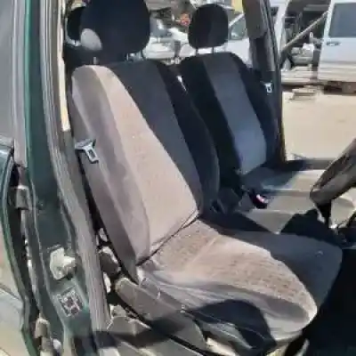 Scrapping Vehicle opel zafira a z16xe of the year 1999 powered 