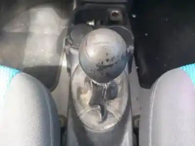 Здавання транспортного засобу kia picanto g4he-i року 2004 потужний 