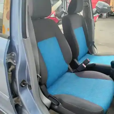 Здавання транспортного засобу kia picanto g4he-i року 2004 потужний 