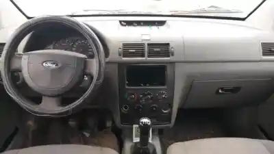 Здавання транспортного засобу ford tourneo connect (tc7) d/hcpb року 2002 потужний 