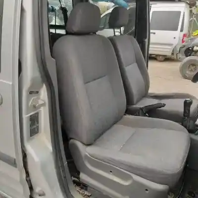 Здавання транспортного засобу ford tourneo connect (tc7) d/hcpb року 2002 потужний 